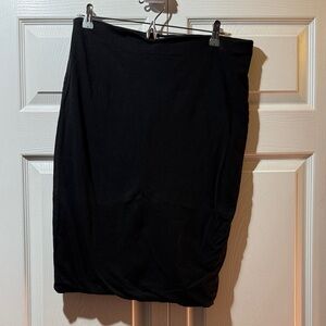 H&M Classic Black Pencil Skirt